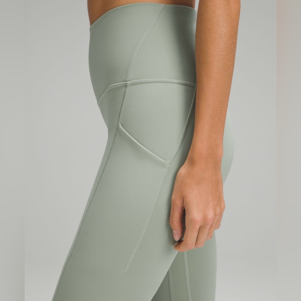 Wunder Train High-Rise Tight with Pockets 28" in palm court - Picture 3 of 5